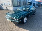 Jaguar XJ in British Racing Green | neue Reifen - Jaguar XJ: R