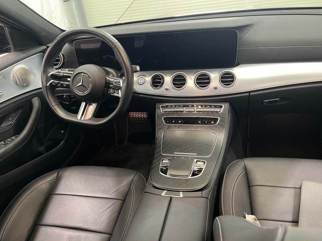 Mercedes-Benz E 300 de AMG Line 4Matic Airmatic Burmester ACC foto 5