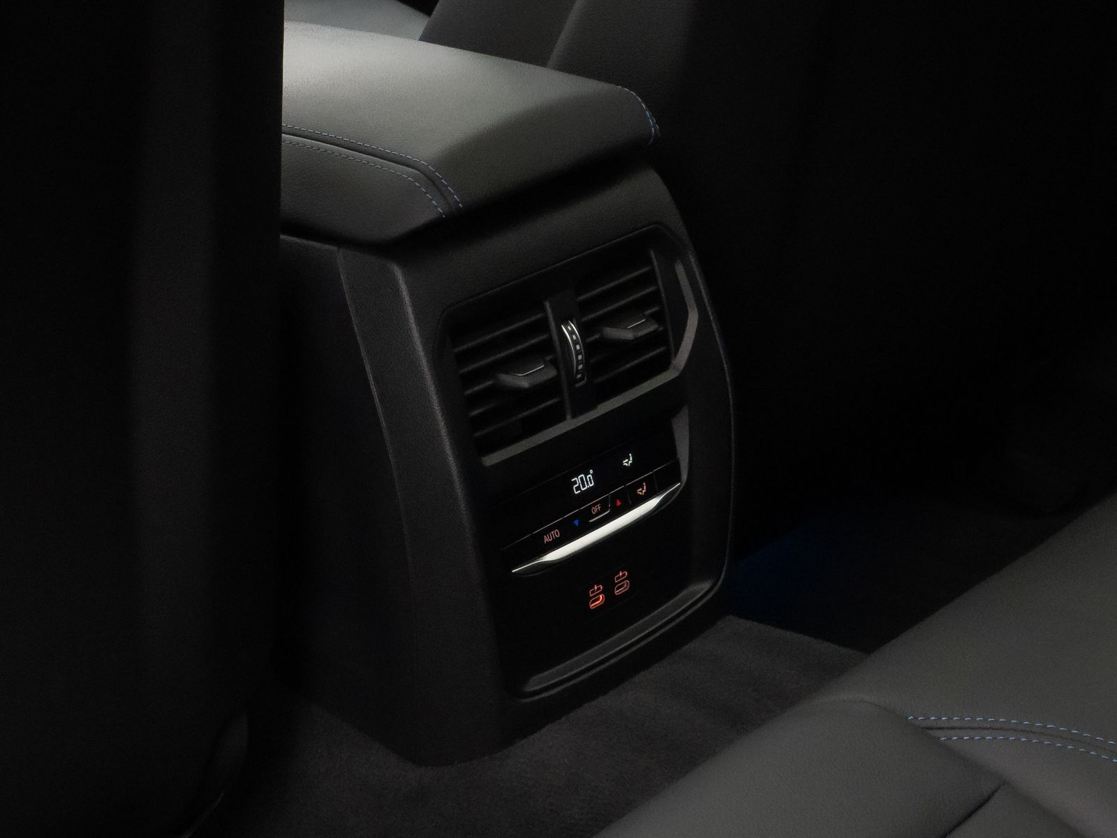 Fahrzeugabbildung BMW i4 M50 GranCoupé 360°Glasdach HUD DAB H/K 19Zoll