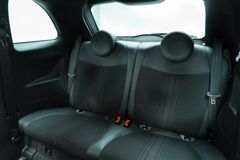 FIAT 500*Hybrid*ELLENATOR*SPORT*PANO*CARPLAY*16-ZOLL*