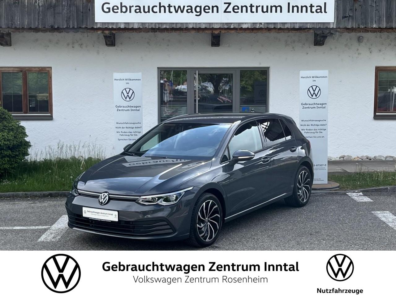 Volkswagen Golf VIII 2,0 TDI Life (AHK+Navi+Standhzg+Fahrsc