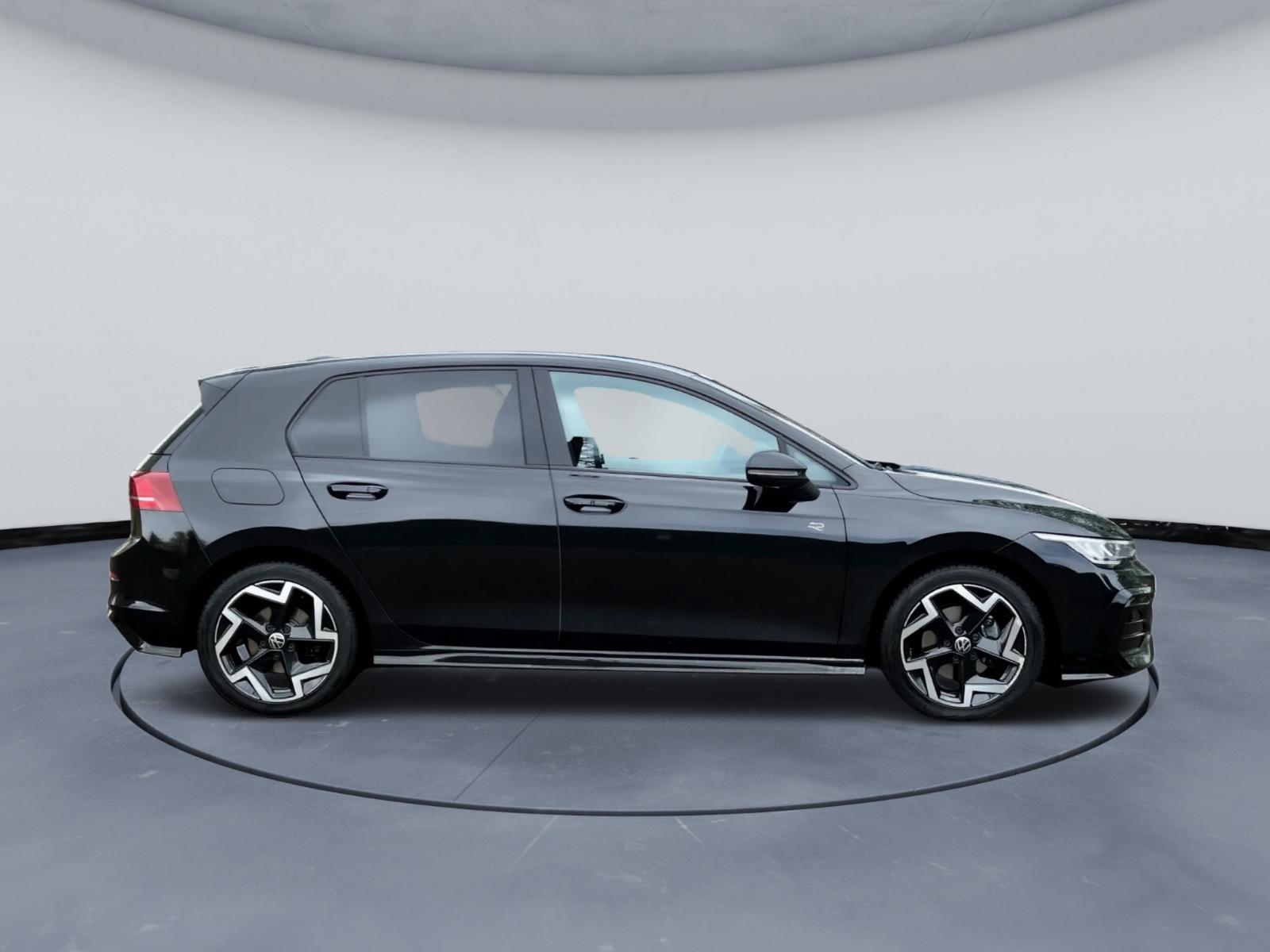 Volkswagen Golf VIII Lim 1.5 eTSI R-Line-LED-KAM-NAVI-GARAN, миниатюра 7