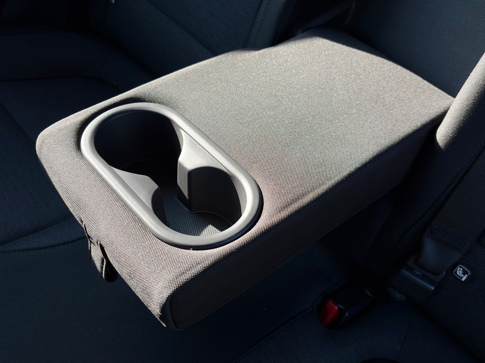 Fahrzeugabbildung Hyundai Kona e Select 2WD CarPlay FCA ACC SHZ PDC Kamera