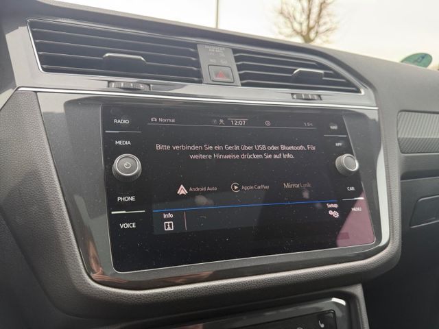 Tiguan Allspace R-Line 2.0 TSI 4Motion Pano Navi
