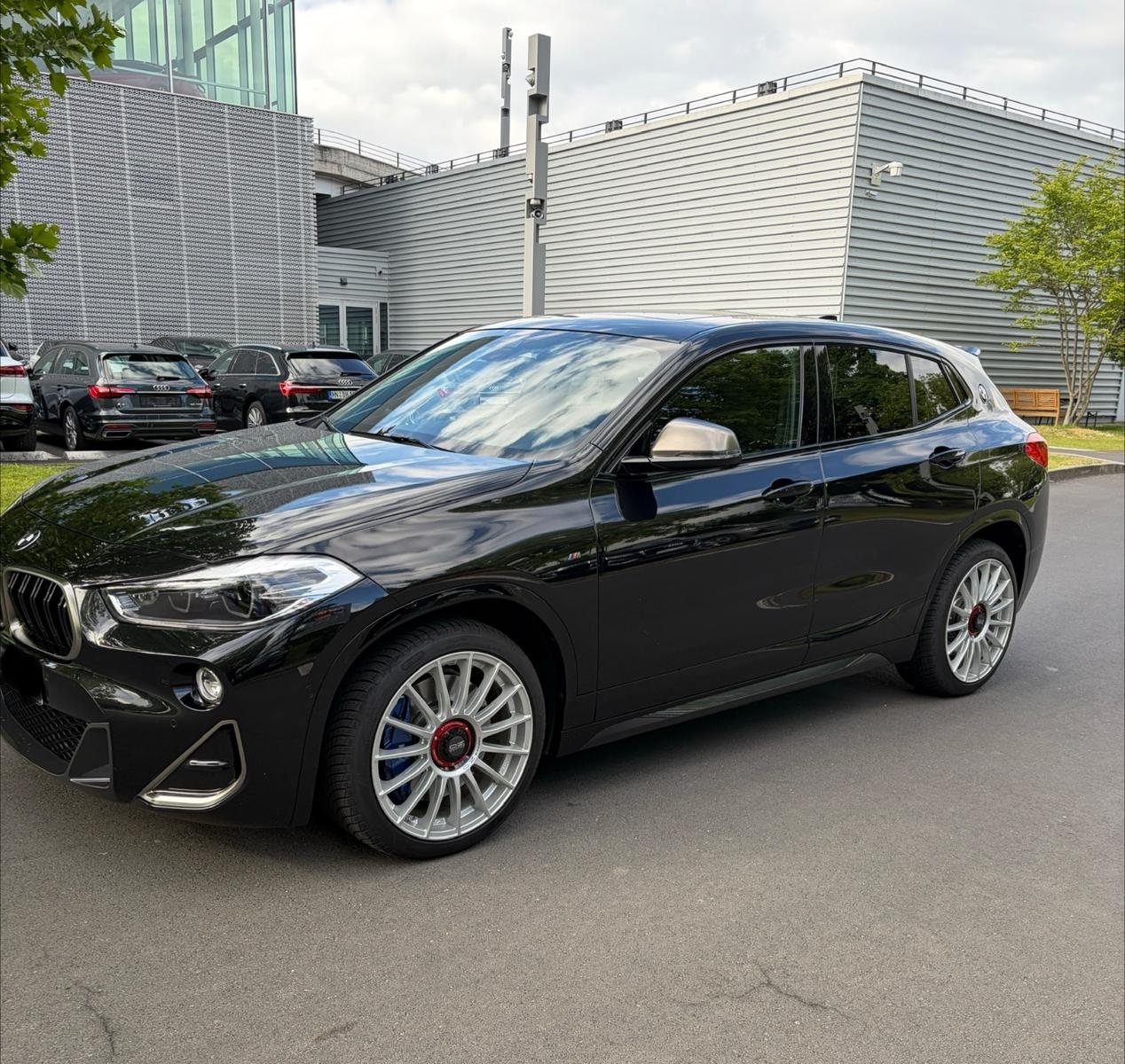 BMW X2