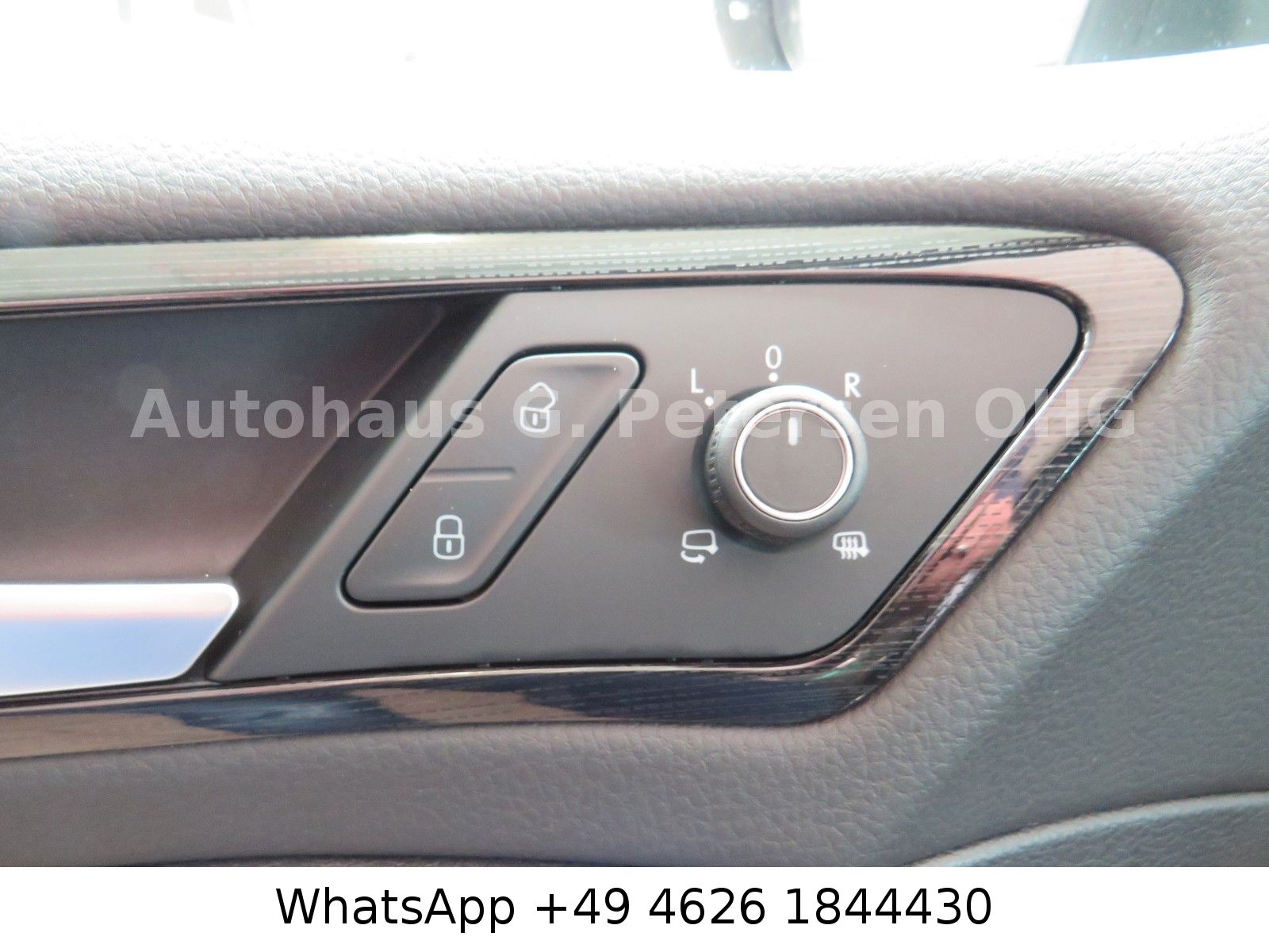 Fahrzeugabbildung Volkswagen Golf 7 Var. Highli*Panorama*AHK*Navi*ACC*LED*CAM