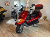 Piaggio Hexagon 125 - PIAGGIO HEXAGON 125