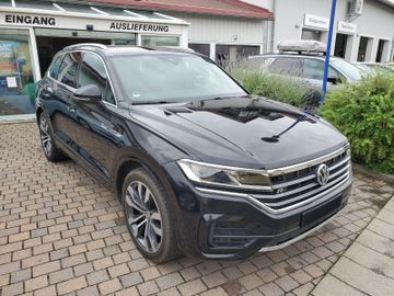 Volkswagen Touareg - 2