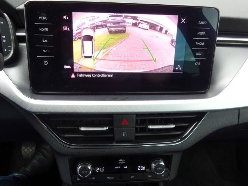 Fahrzeugabbildung SKODA Kamiq 1.0 TSI Tour Navi
