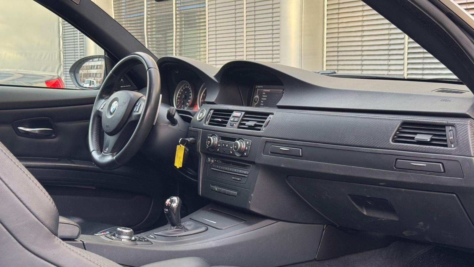 BMW M3 E92 V8 4.0 420 ch BVA - CUIR - BI-XENON - HARMAN KARDON