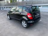 Mercedes-Benz A 160 A -Klasse A 160 - Mercedes-Benz A 160 in Köln