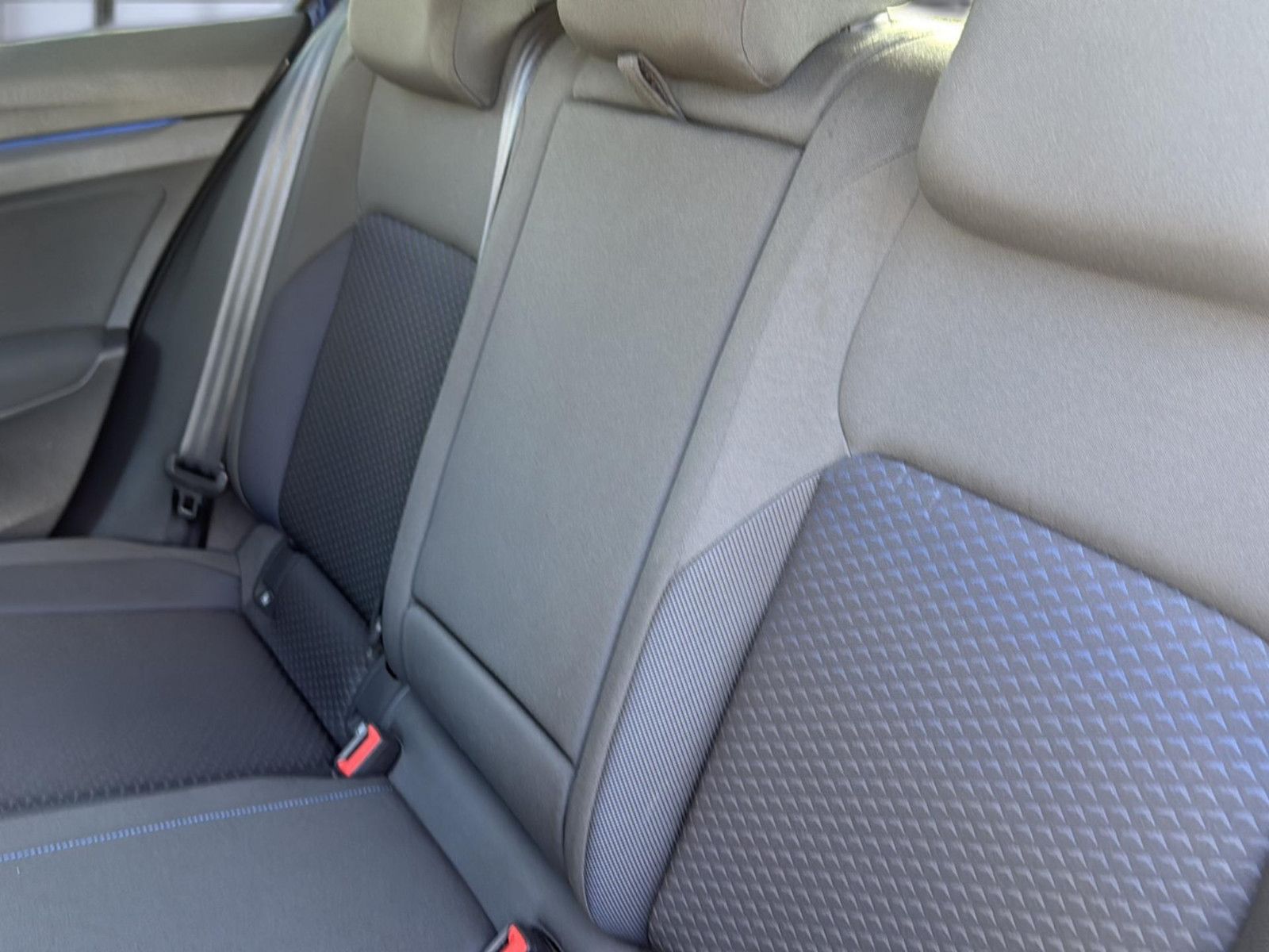 Fahrzeugabbildung Volkswagen Golf VIII Lim. United/ Unfallfrei