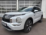 Mitsubishi Plug-in Hybrid Outlander - Mitsubishi Plug-in Hybrid Outlander in Stuttgart