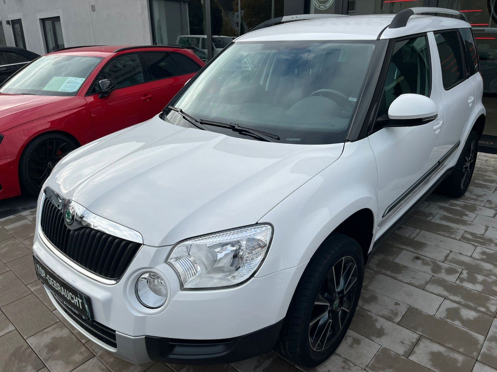 Fahrzeugabbildung SKODA Yeti 1.4TSI Adventure*1.Hand*Allwetter*