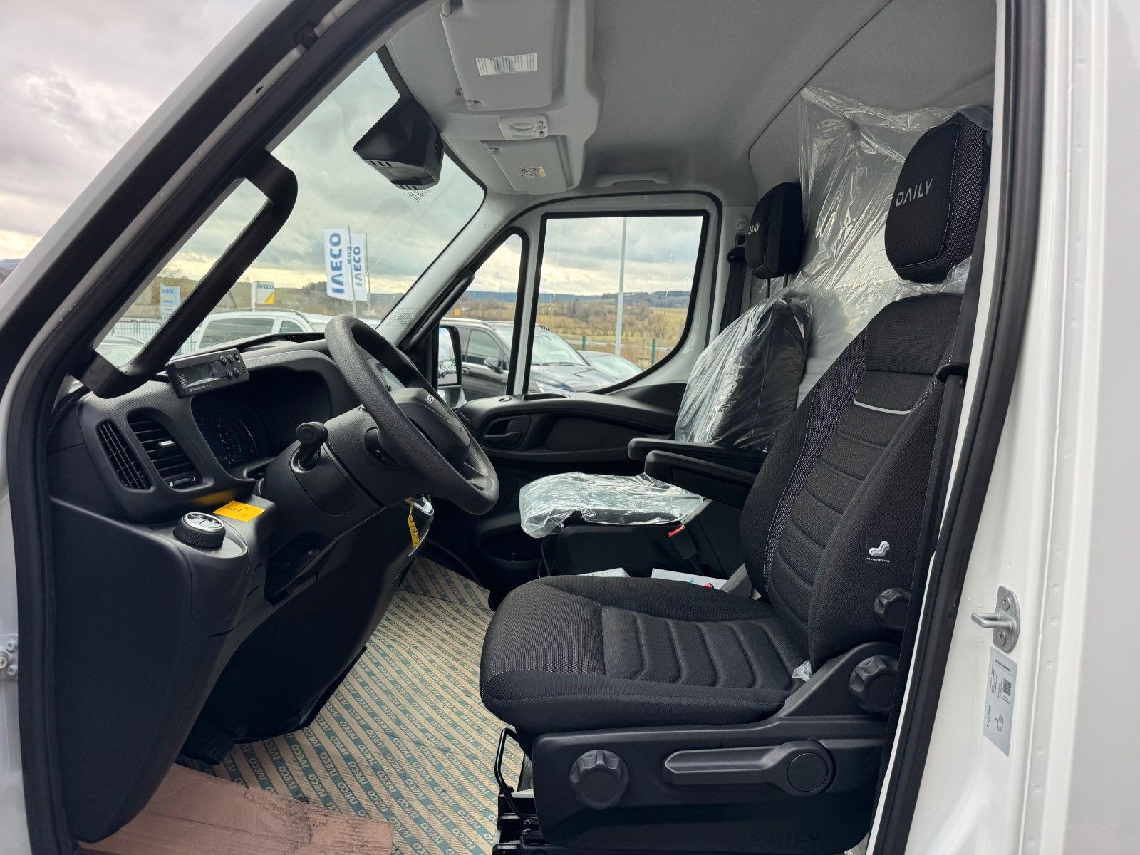 Fahrzeugabbildung Iveco Daily 35S16HA8/P Kühlkoffer