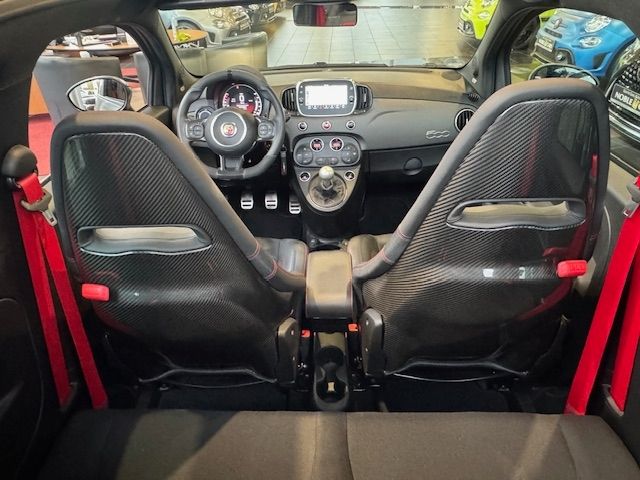 Fahrzeugabbildung Abarth 595C esseesse KLIMA XENON NAVI SHZ