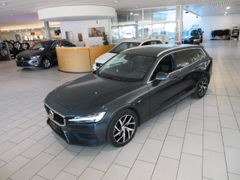 Fahrzeugabbildung Volvo V60 Kombi T4 Momentum Pro NAVI/LED/AHK/PDC+CAM