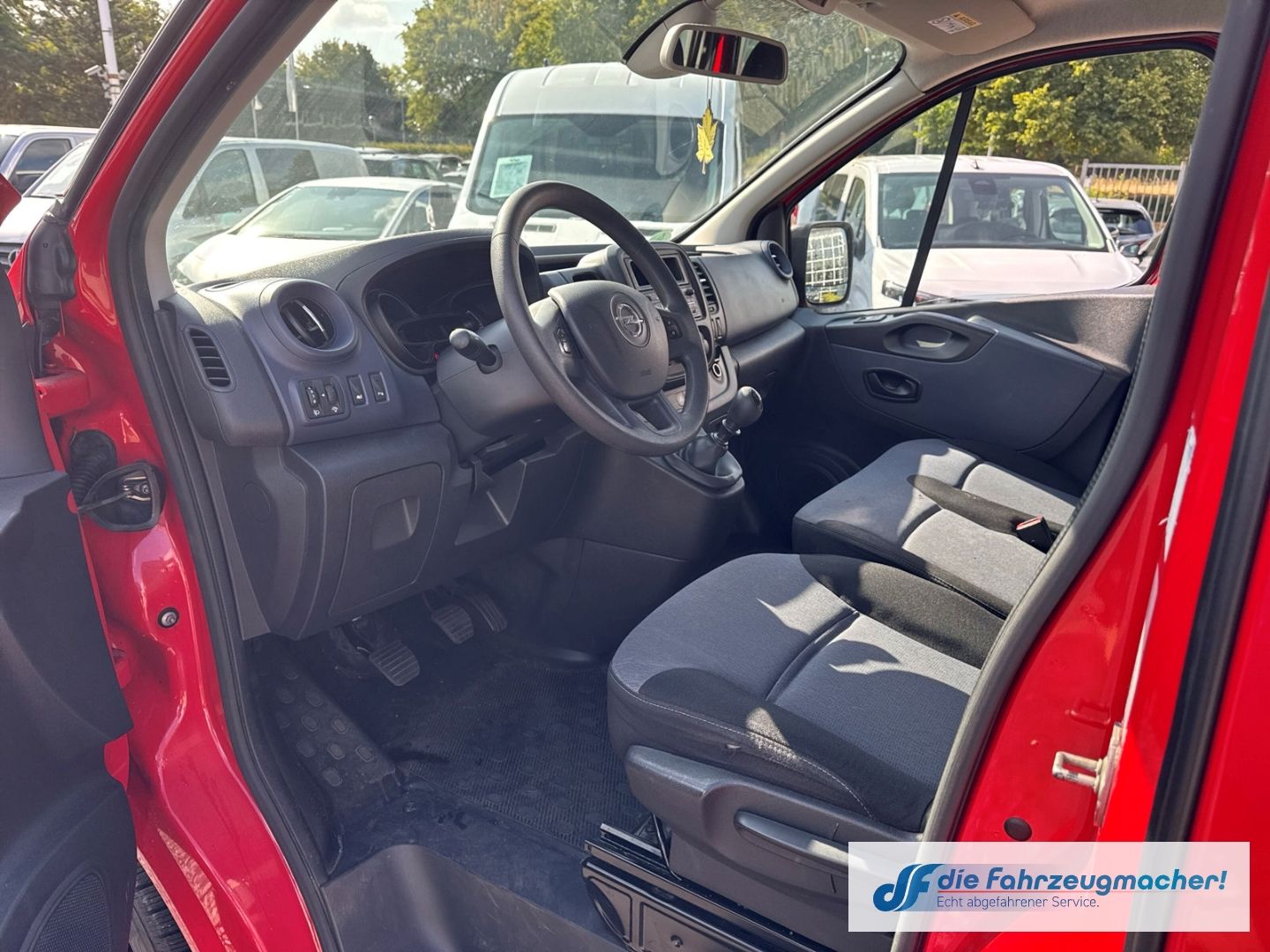 Fahrzeugabbildung Opel Vivaro B Kasten Combi L1H1 2,7t *2198