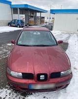 Seat Leon Weinrot - gebrauchte Seat Leon aus dem Jahr 2001