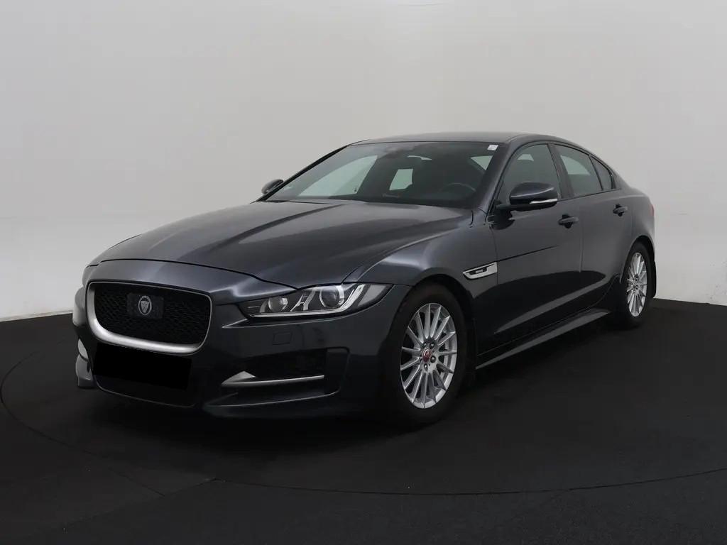 Jaguar XE 2.0d Aut. |R-Sport|Meridian|Xenon|Shzg|R-Cam|