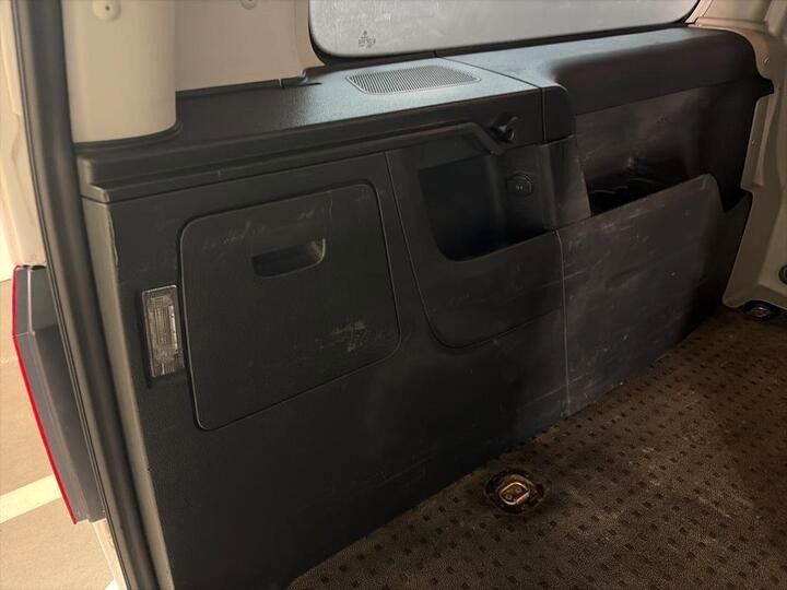 Fahrzeugabbildung Volkswagen Caddy Maxi TRENDLINE TDI NAVI GRA 5-SITZE