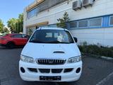 Hyundai H-1 Kasten Tuv bis 01.2027 - gebrauchte Hyundai H-1 aus dem Jahr 2008