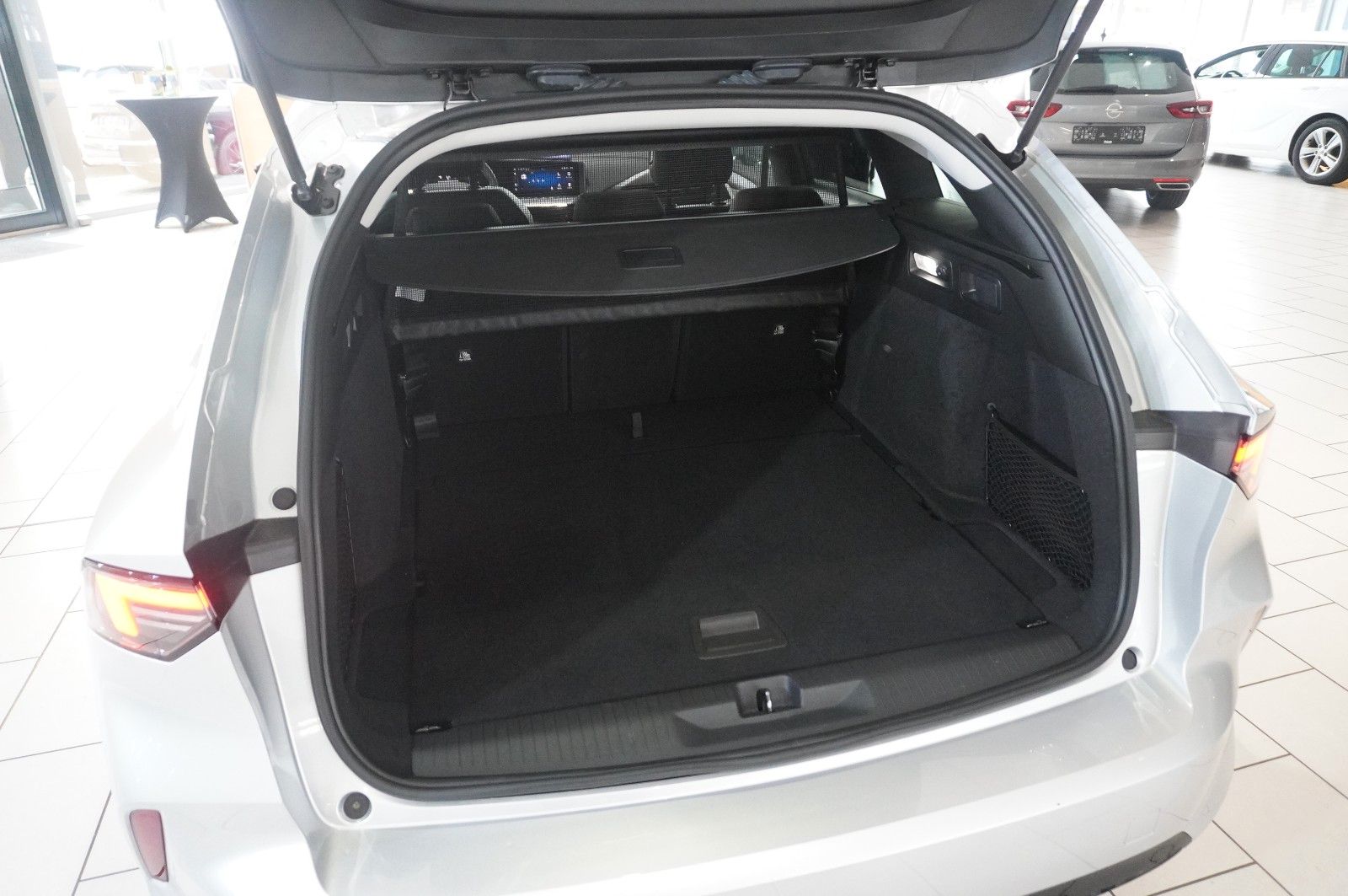 Fahrzeugabbildung Opel Astra ST 1.5D ELEGANCE NAVI/LED/KAMERA/SH/VIRT.