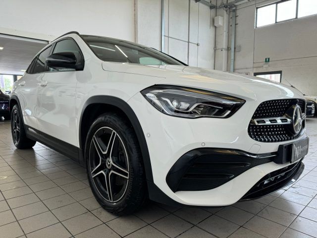 Mercedes-Benz MERCEDES-BENZ GLA 200 d Automatic 4Matic Premium