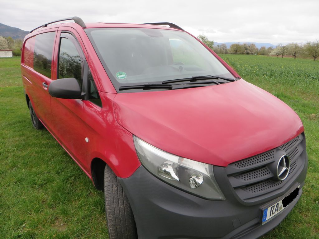 Image of Mercedes-Benz Vito
