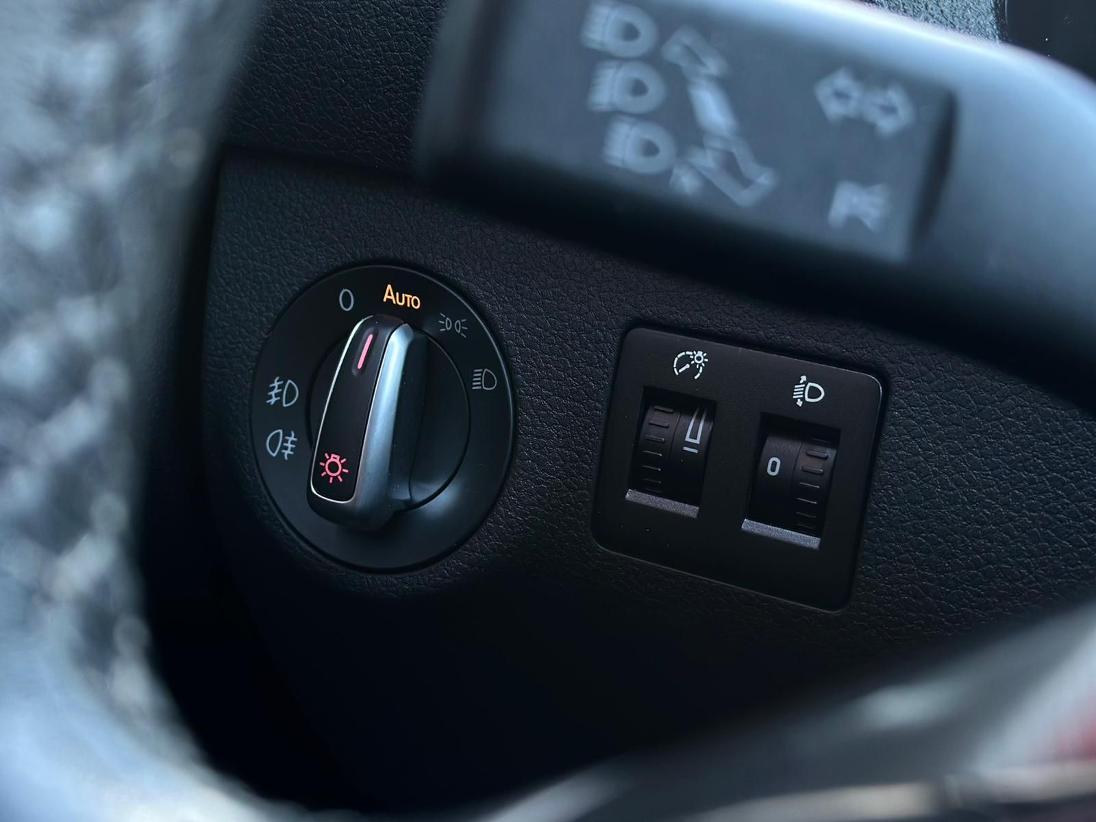 VW Caddy Maxi 2.0TDI COMFORTLINE* TEMPO#SHZ#FH#SH - Image 20