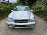 Mercedes-Benz C 220 CDI/Avantgarde/Automatik/LS - Mercedes-Benz C 220 aus 2002: Cdi