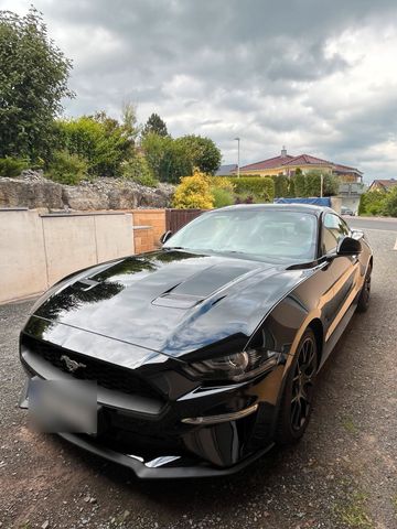 Ford Mustang EcoBoost Black Friday Angebot...