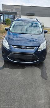 Ford Grand C-Max 1,0 EcoBoost 92kW SYNC Edition S... - Ford Grand C-Max: Sync Edition