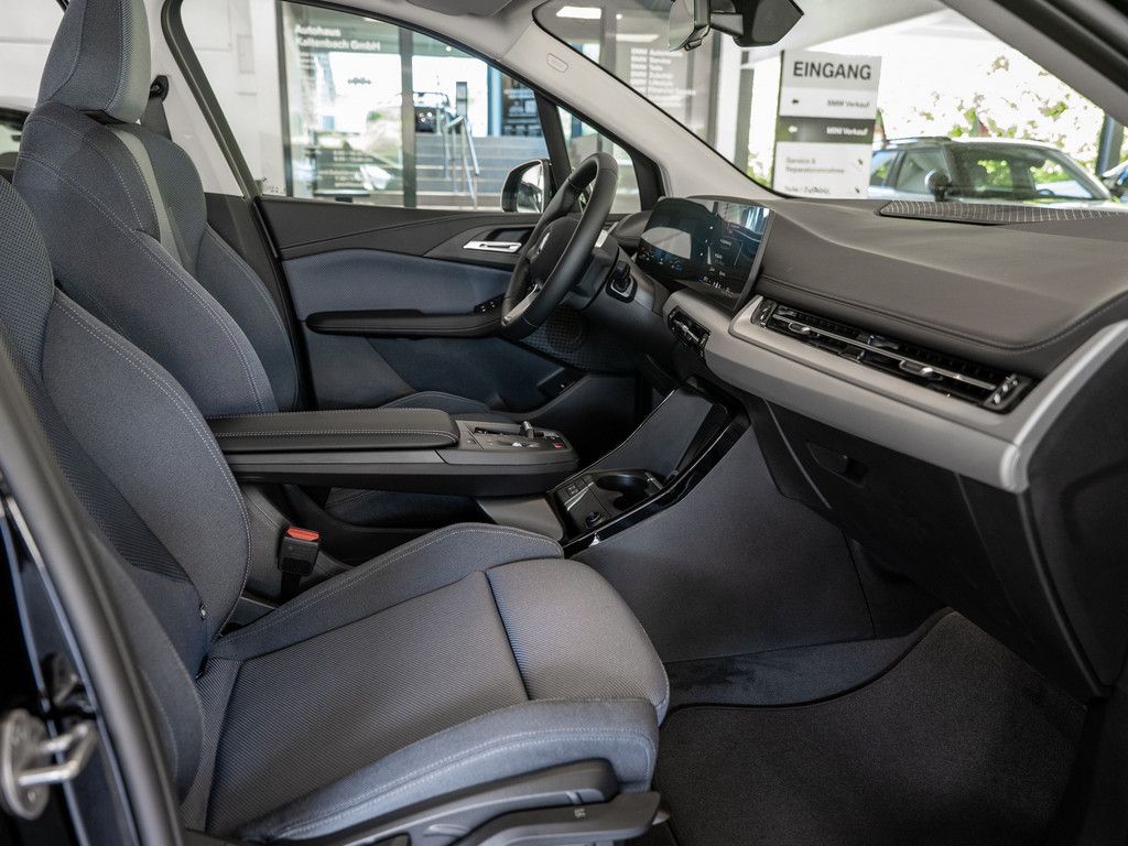 BMW 225 Active Tourer - Bild 8