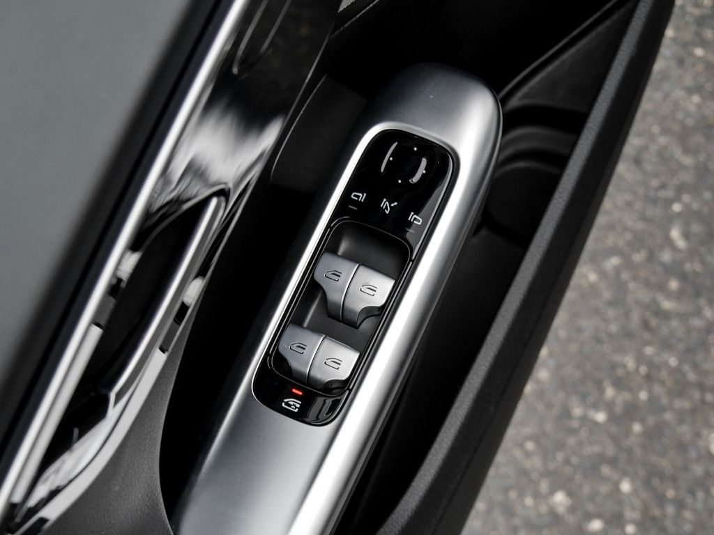 Mercedes-Benz C 300 4M T |Avantgarde|DISTR|LED|NAVI|KEYL|AHK