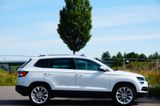 Skoda Karoq Style 4x4*LED*PANORAMA*NAVI*STANDHEIZUNG - Skoda in Ulm