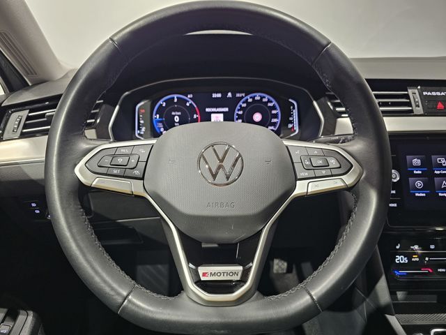 Volkswagen Passat 4Motion Sport Led Navi Leder AHK Kamera foto 25