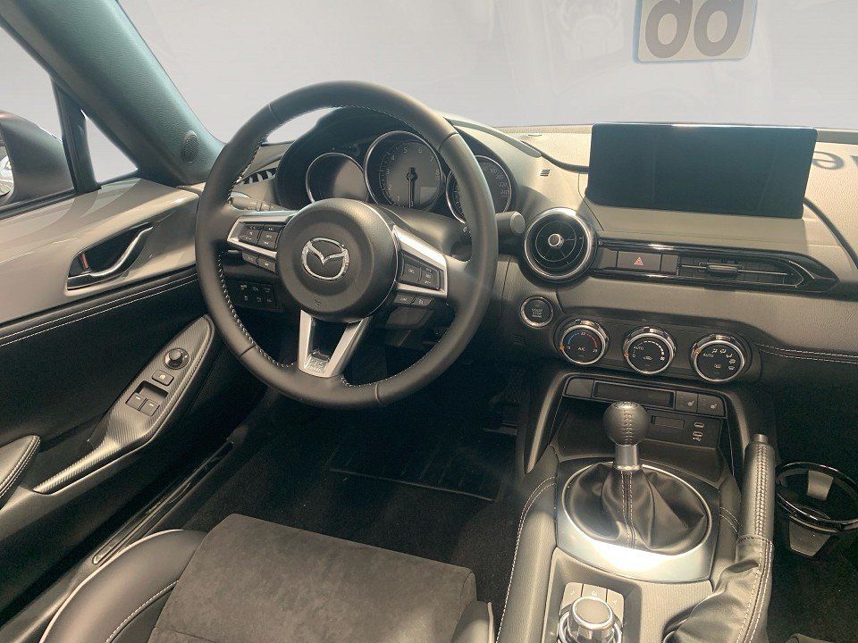 Fahrzeugabbildung Mazda MX-5 1.5i 132PS Homura