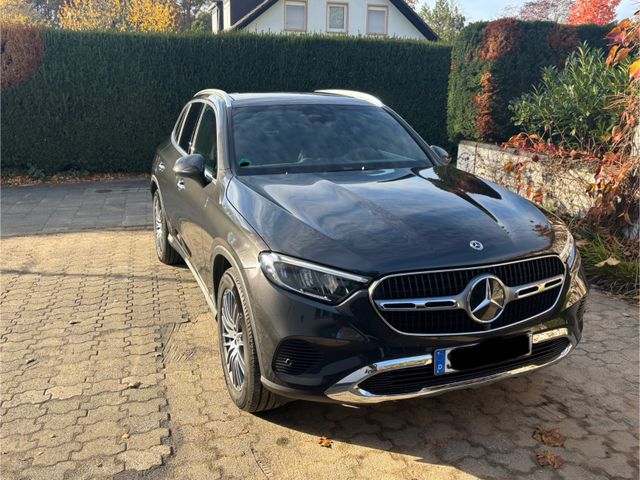 MERCEDES-BENZ GLC 220 d 4MATIC Autom. -Edition Avantgarde,SSD,