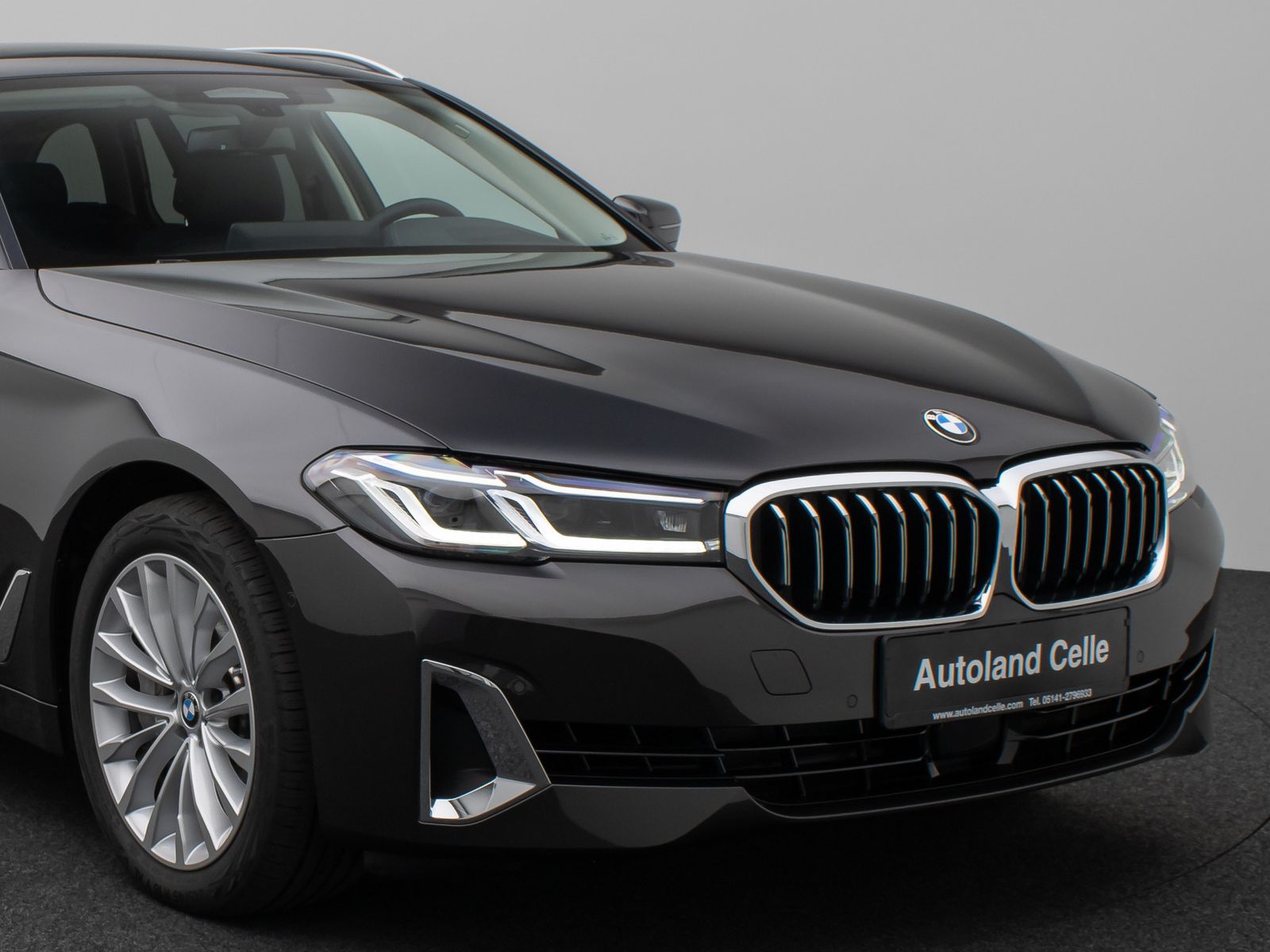 Fahrzeugabbildung BMW 540i xD LuxuryLine Panorama Laser Kamera SoftCL