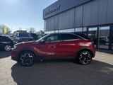 Opel Mokka-e Ultimate**Navi/Alcantara/Allwetter** - rote Opel Mokka-e