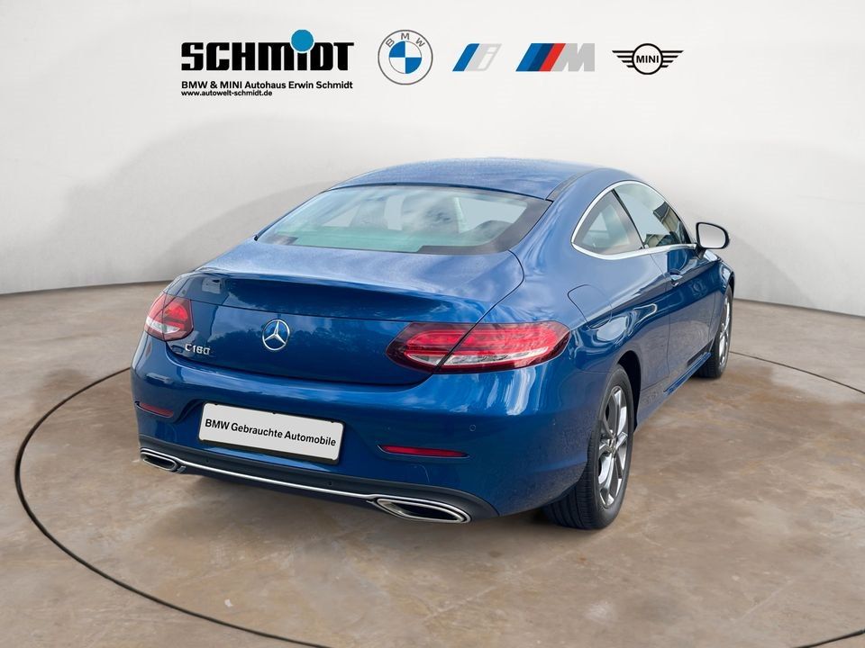 Mercedes-Benz C 180 Coupe foto 4