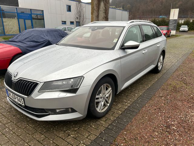 Skoda Superb Combi Style