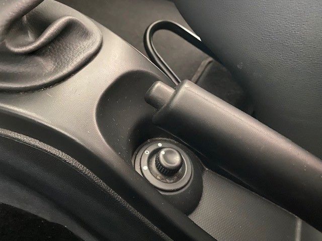 Fahrzeugabbildung Dacia Duster I Black Shadow 4x2 1.2 AHK/KAMERA/NAVI/SH
