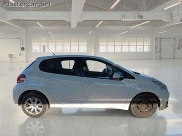 Peugeot 208 - 7