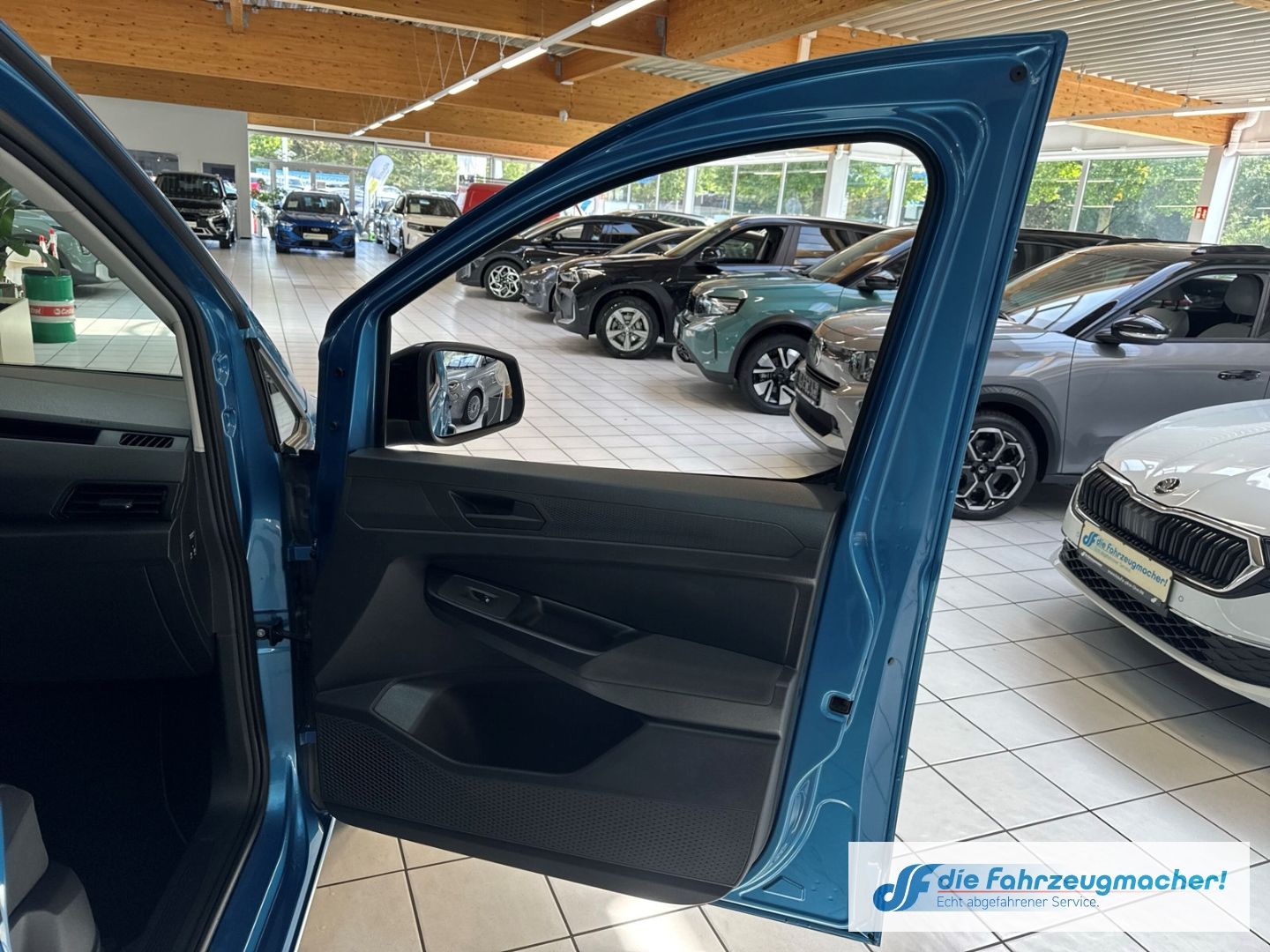 Fahrzeugabbildung Volkswagen Caddy California 2.0 TDI EU6d Panorama Navi LED