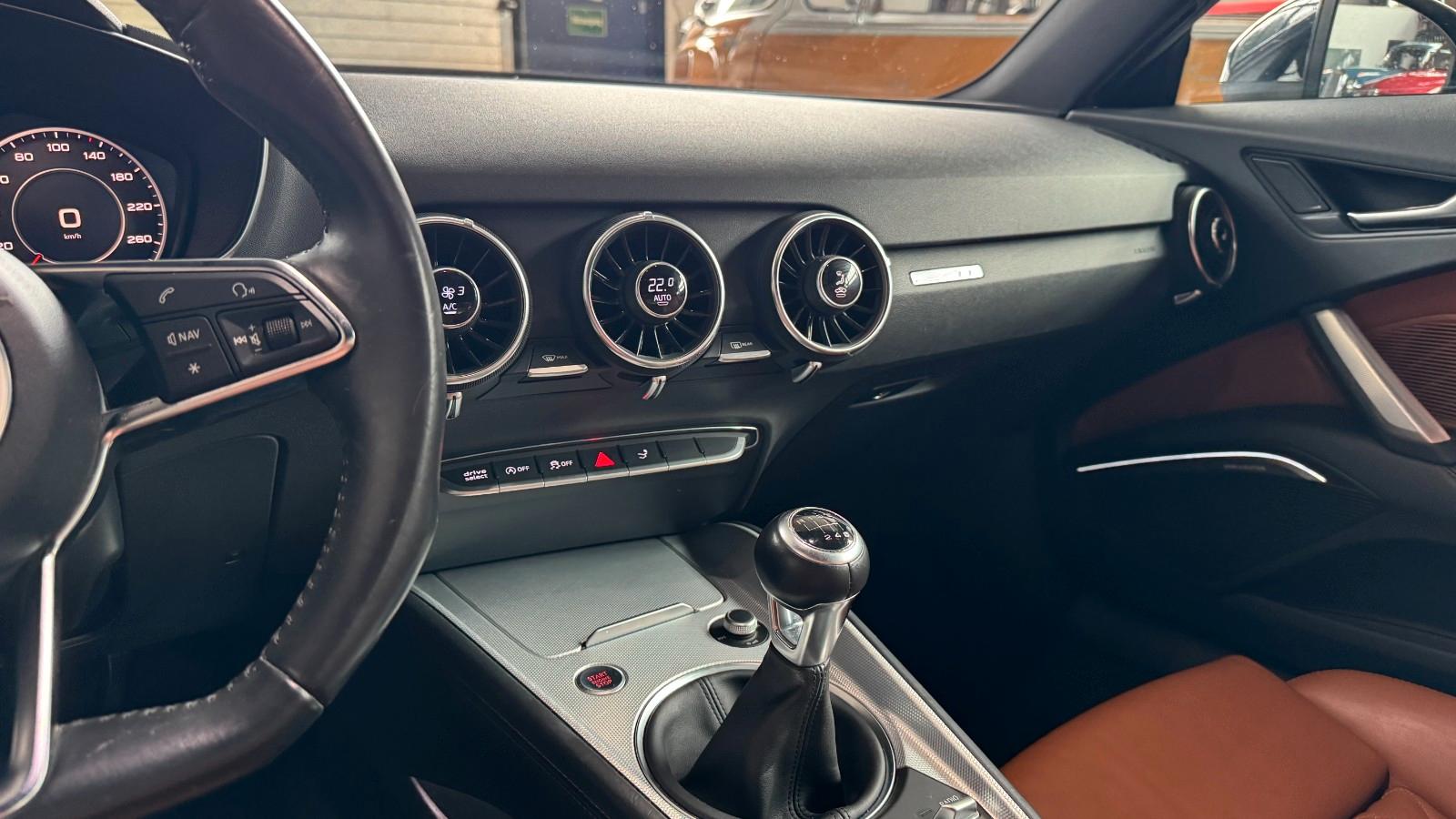 Audi TT Coupe 2.0 TDI ultra