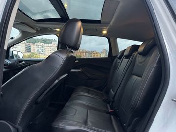 Ford Kuga - 9