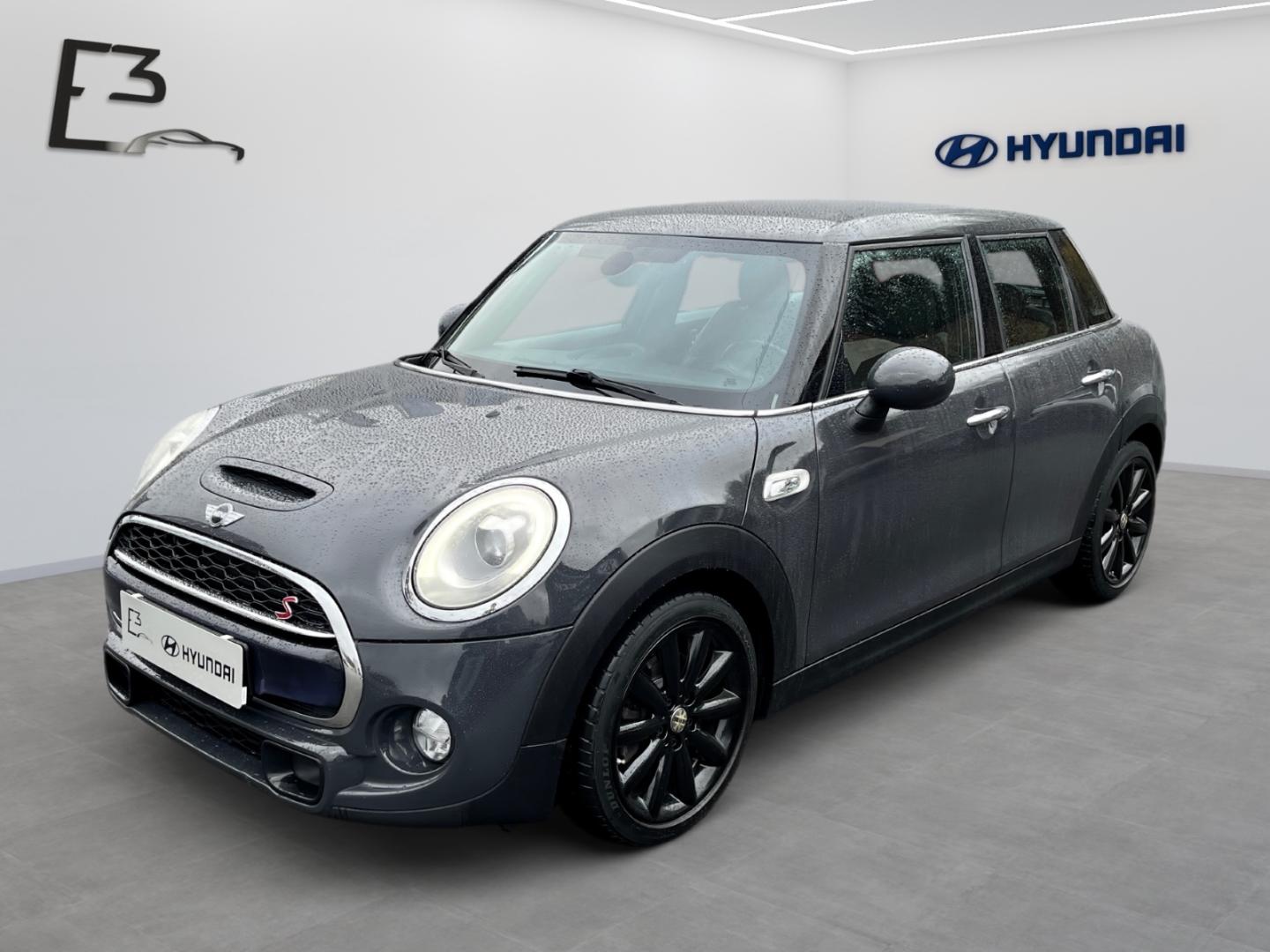 MINI Cooper S 2,0 6 M/T Pakete: Chilli, Wired, Busine