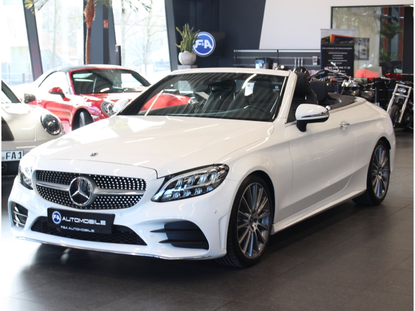 Fahrzeugabbildung Mercedes-Benz C 400 Cabrio 4Matic AMG Line Kamera*LED*Digital